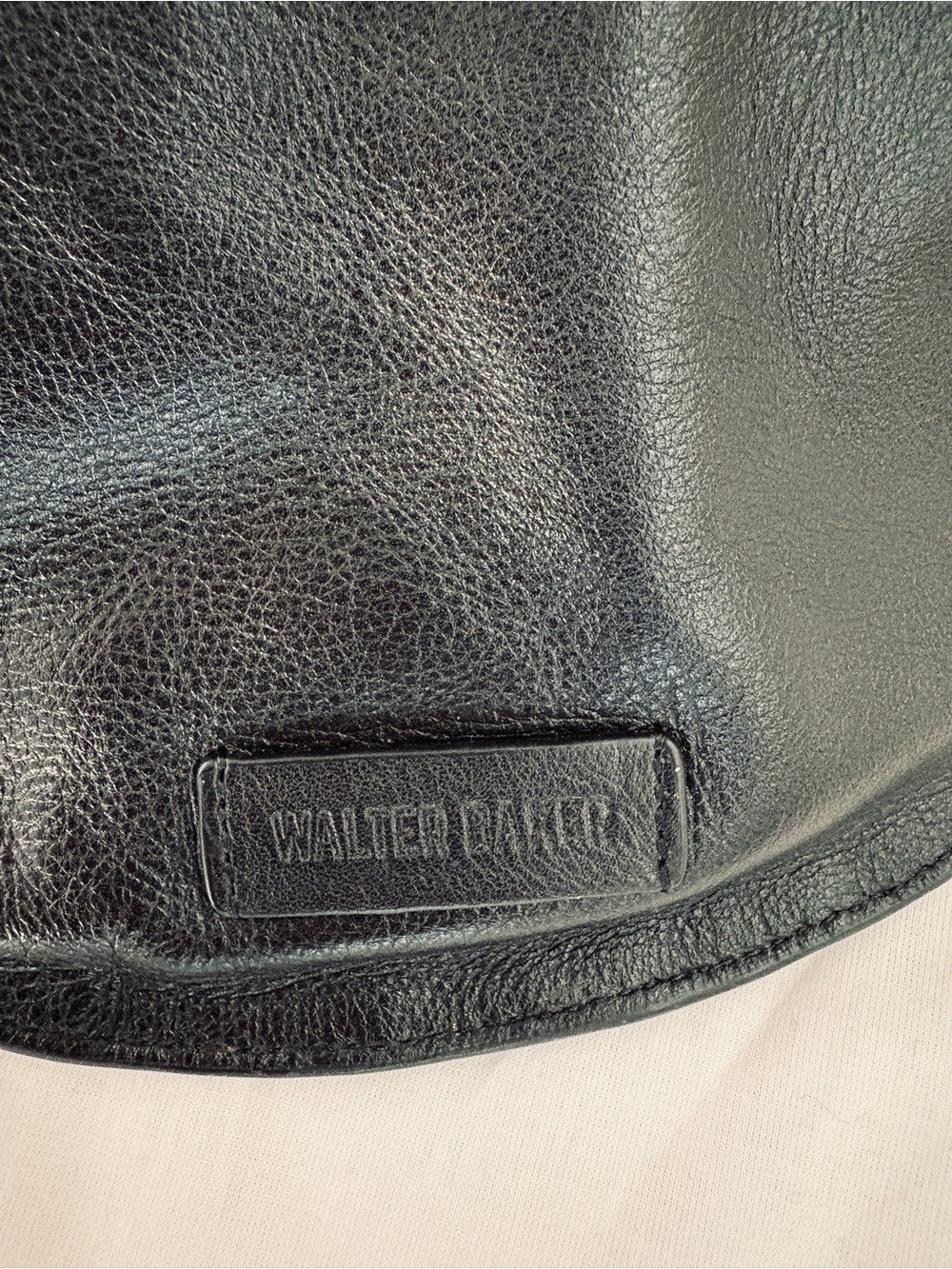 NWT Walter Baker Black Leather Hobo Bag with Gold Handle - Picture 5 of 6
